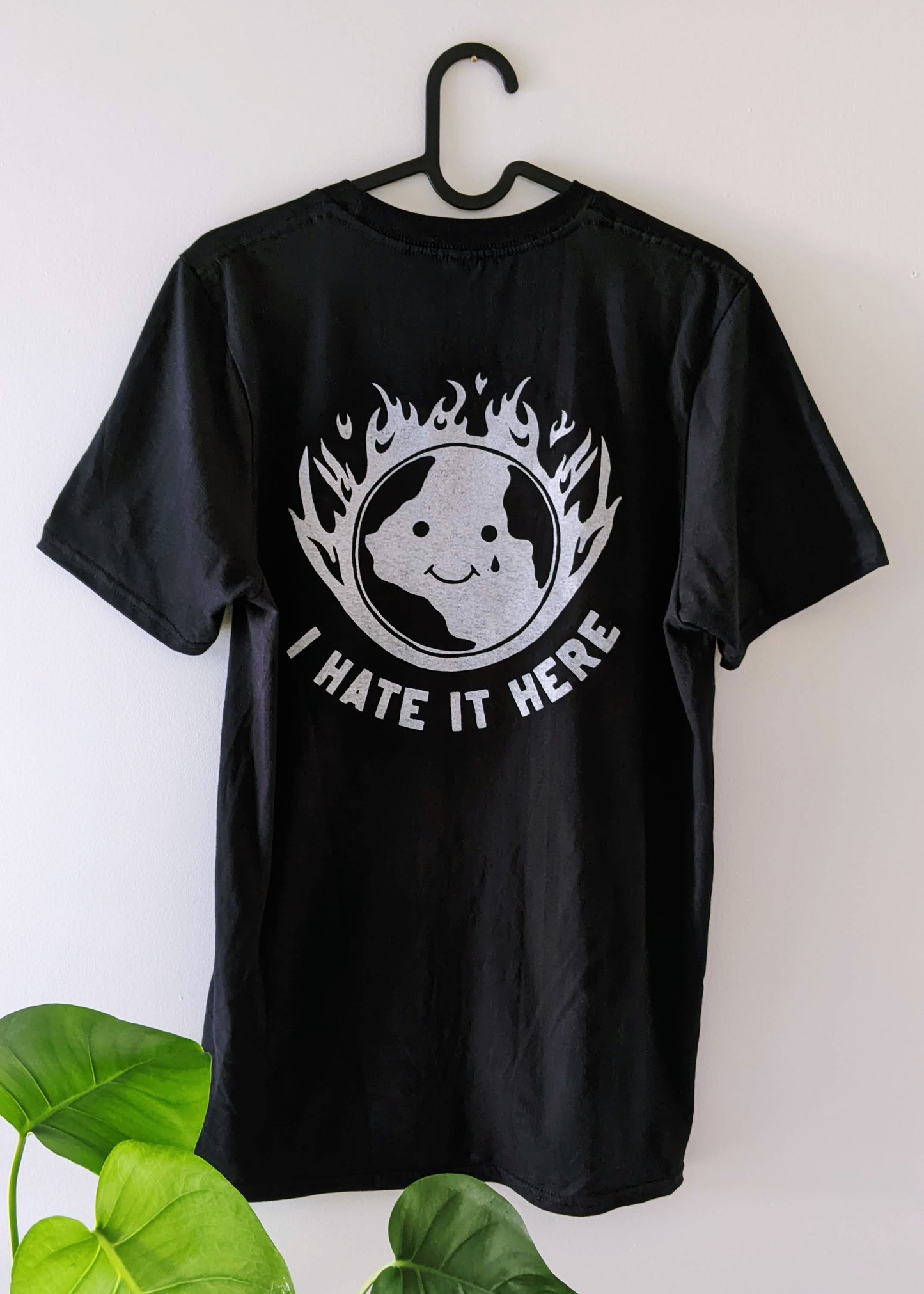 I Hate It Here - Unisex T-Shirt